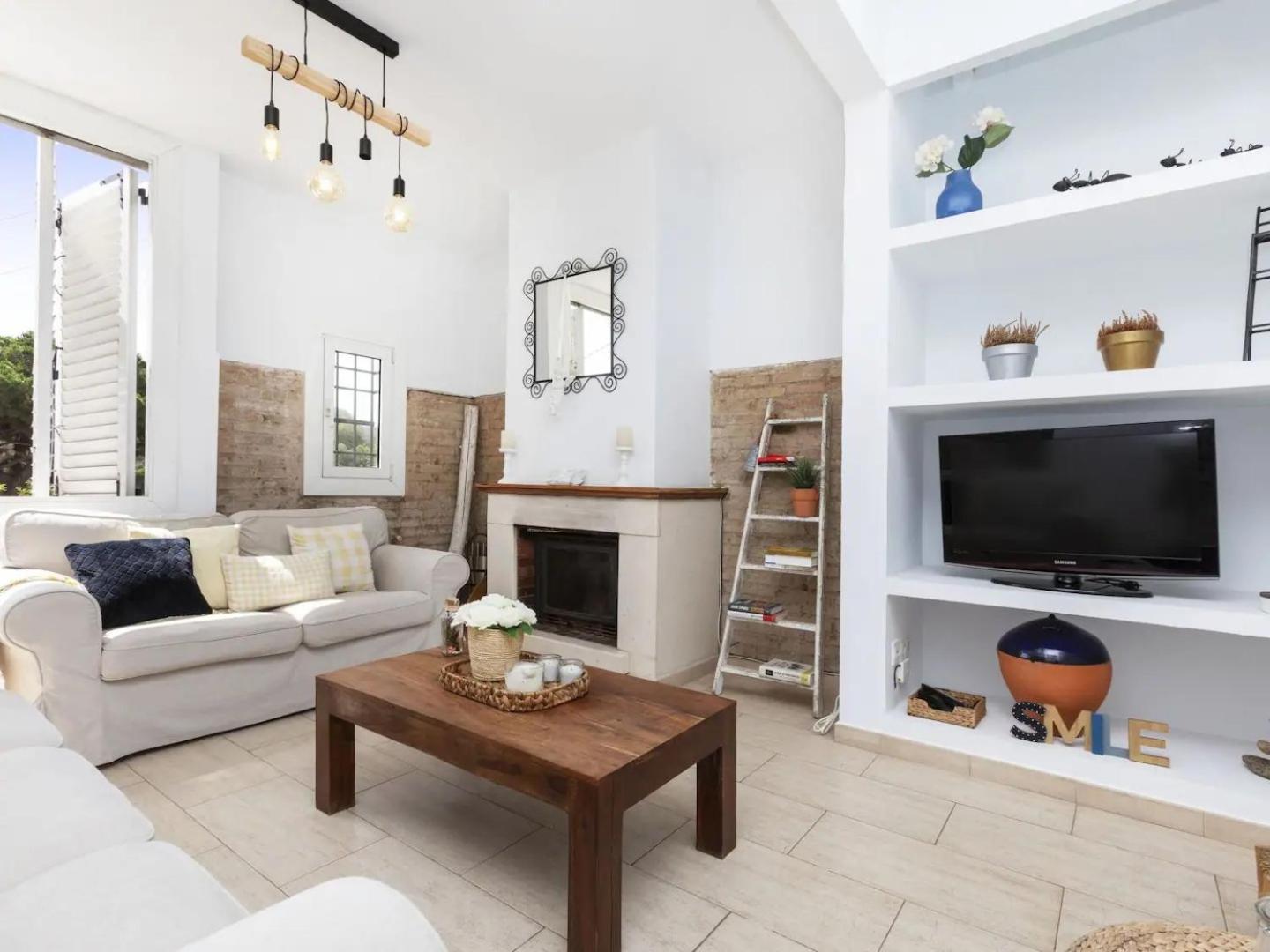 Ferienhaus Casa Canyet Con Piscina A Un Paso De Barcelona Y La Playa