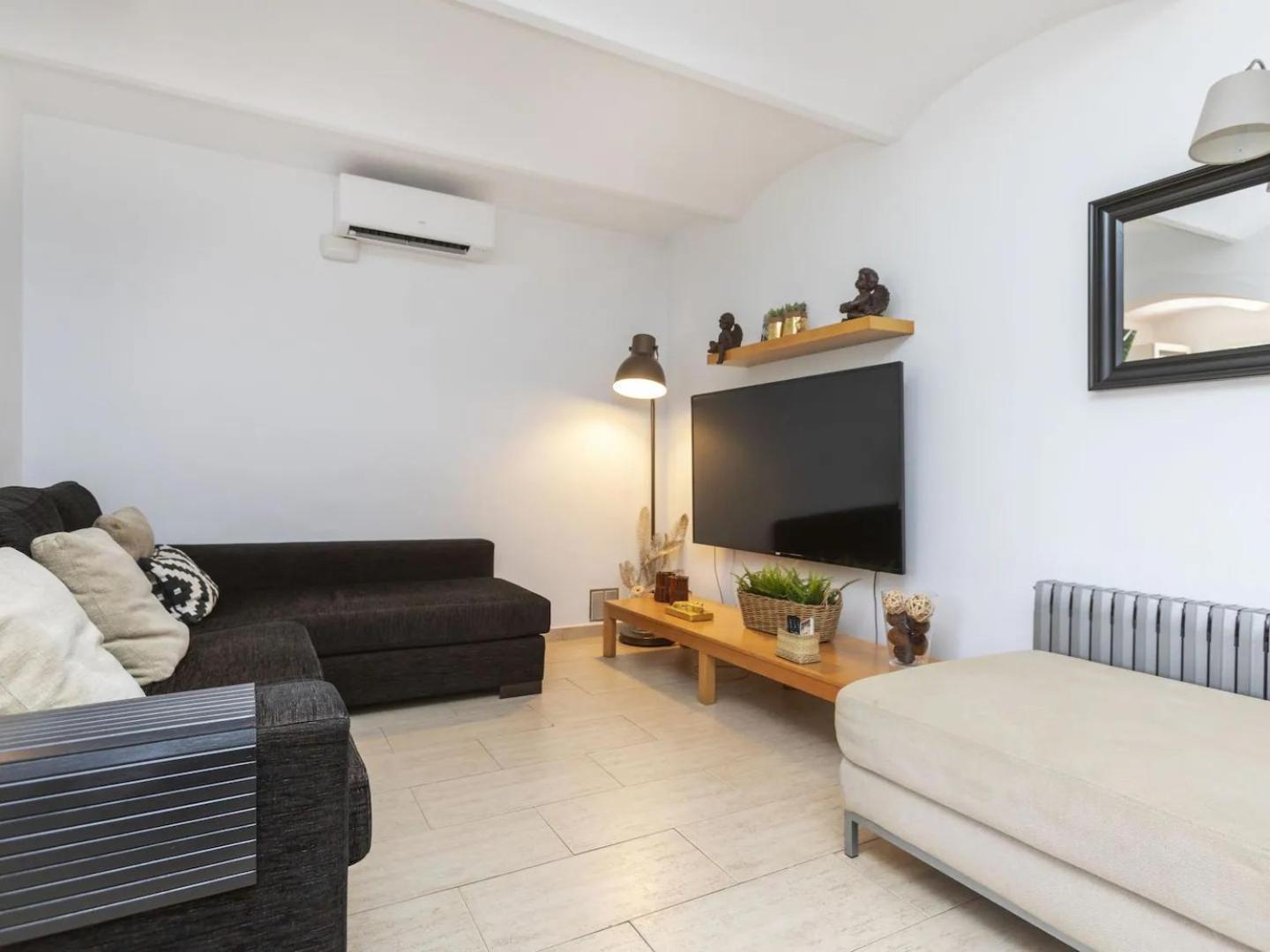Casa Canyet Con Piscina A Un Paso De Barcelona Y La Playa * Badalona