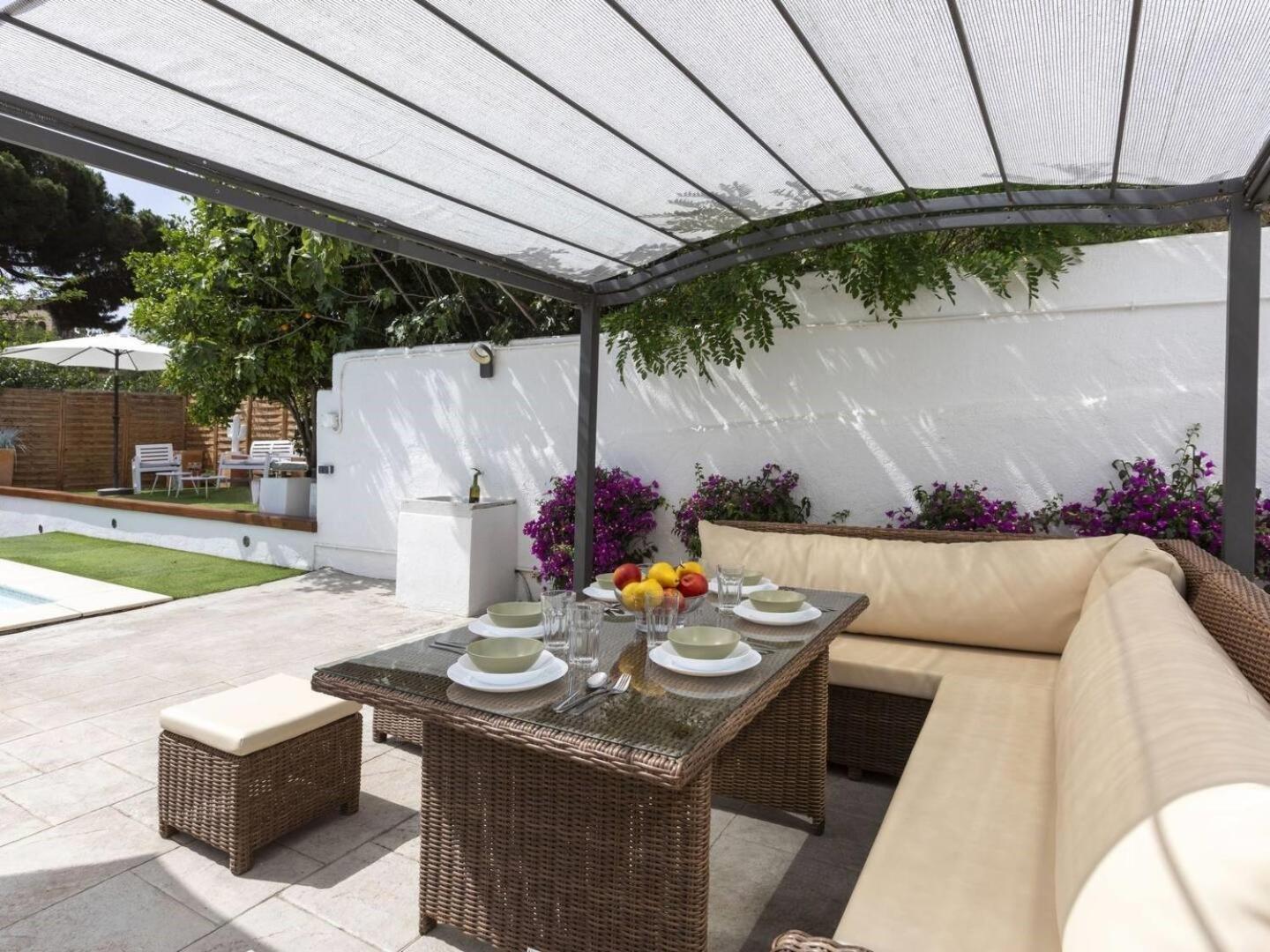 Holiday home Casa Canyet Con Piscina A Un Paso De Barcelona Y La Playa Badalona